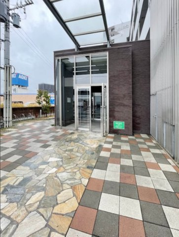 ニューガイア福岡東の外観