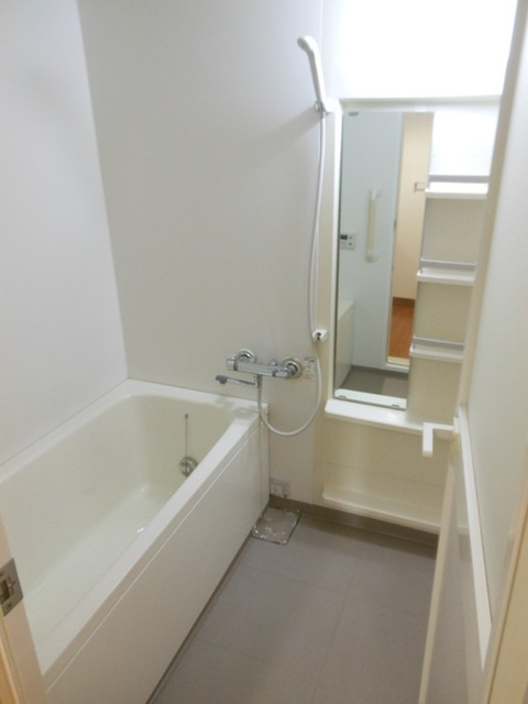 ウィペット・スクエアの浴室|前回募集時の写真です