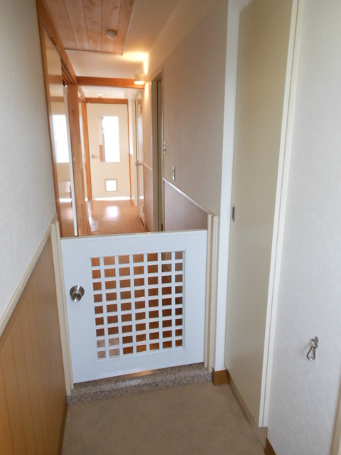 ウィペット・スクエアの玄関|前回募集時の写真です