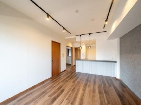 【居間・リビング】