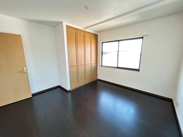 春野町南ヶ丘　中古戸建の洋室