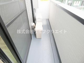 ヒルズ豊田のバルコニー