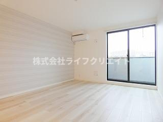 ヒルズ豊田の洋室