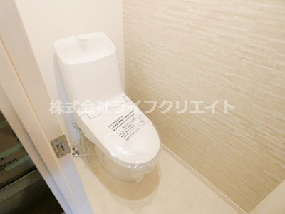 【トイレ】 | ヒルズ豊田 | ※102.206.306号室タイプの建築中写真。