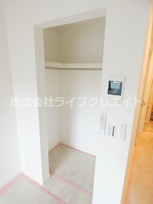 【収納】 | ヒルズ豊田 | ※102.206.306号室タイプの建築中写真。