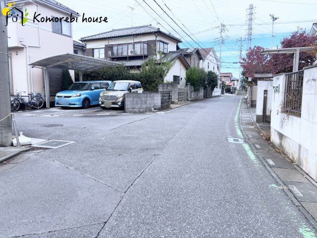 北本市中丸　中古一戸建ての前面道路含む現地写真|前面道路です