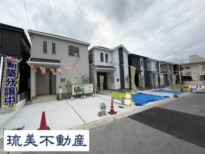 【外観】 | 那覇市具志（全7棟）F号棟 | F号棟　並列駐車2台完備♪