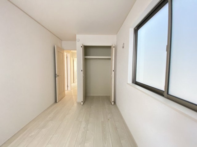 【収納】 | 那覇市具志（全7棟）F号棟 | F号棟　洋室5.68帖＋CL付き♪