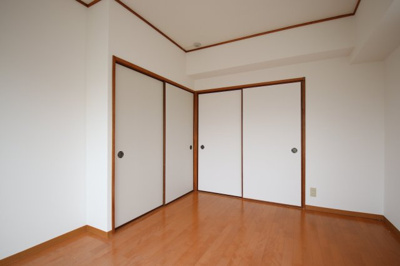 【洋室】 | ウエストビレッジ