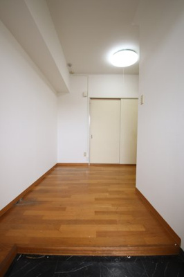 【玄関】 | ウエストビレッジ