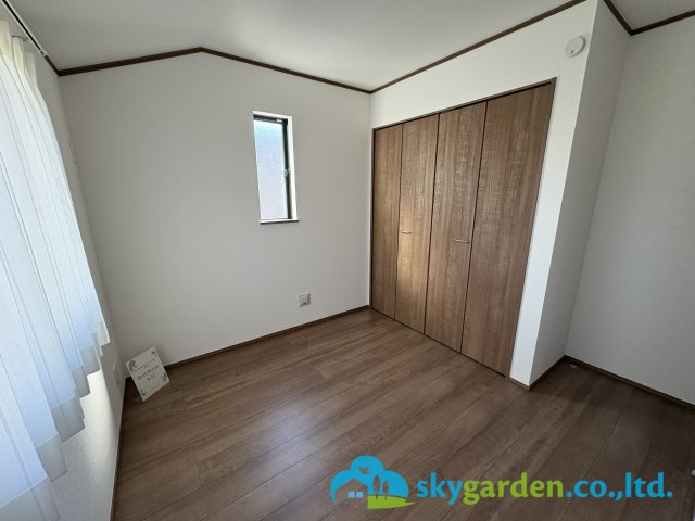 藤沢市鵠沼海岸6丁目　新築戸建　全2棟B号棟の子供部屋|ゆったりした子供部屋です