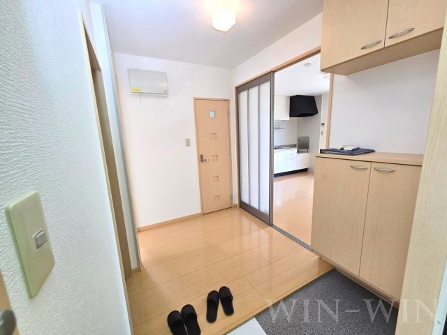 ヴィラージュルピナ A棟の玄関|イメージ（同建物内・同間取りの写真）