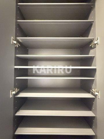 Alivis福島海老江の内装