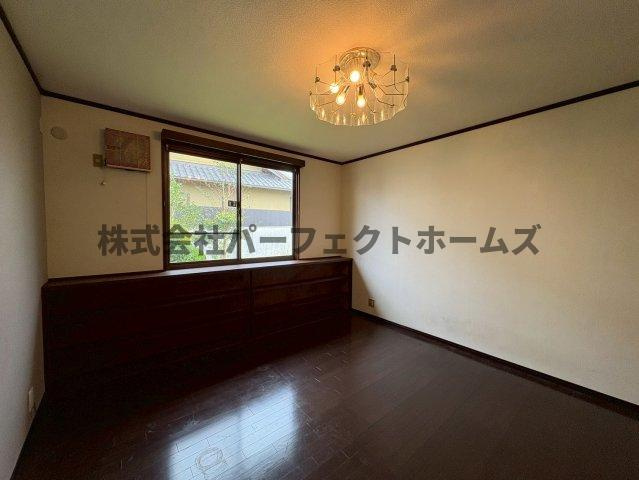 津田元町1丁目平屋　賃貸の洋室|個人の部屋や寝室として使える洋室です