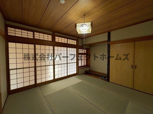 津田元町1丁目平屋　賃貸の和室|日本らしい落ち着いた雰囲気の和室です