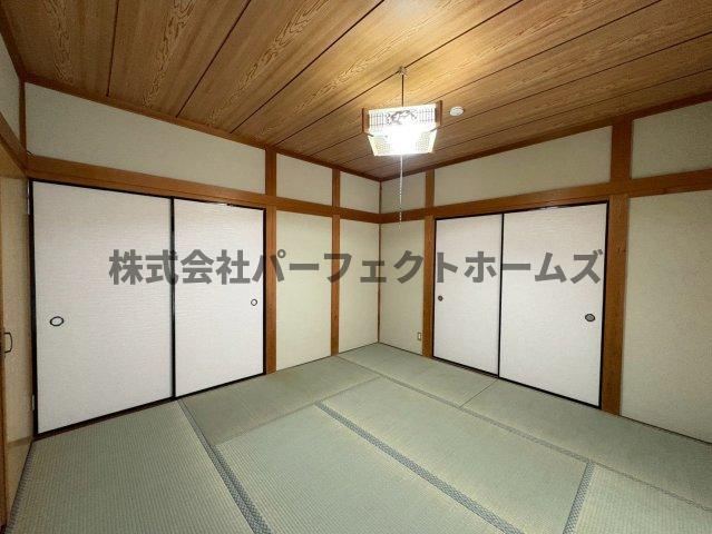 津田元町1丁目平屋　賃貸の和室|和室、ちょっとしたくつろぎスペースにいかがでしょうか