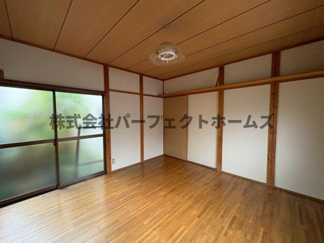 津田元町1丁目平屋　賃貸の洋室|コンパクトで使いやすい洋室です