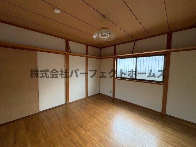 津田元町1丁目平屋　賃貸の洋室|使い勝手のいい洋室です
