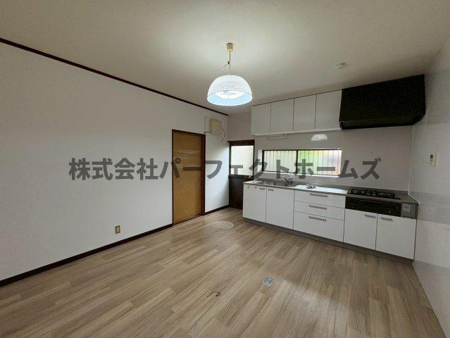 津田元町1丁目平屋　賃貸の居間・リビング|居間です