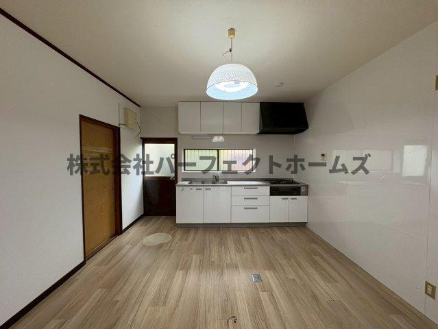 津田元町1丁目平屋　賃貸の居間・リビング|ゆったりとした居間です