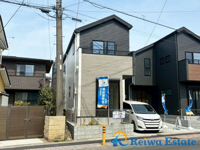 新築戸建　茅ヶ崎市若松町の外観|モダンでシックな飽きのこないデザイン外観が魅力的のお家です。