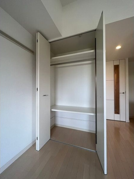 プレサンス千種駅前ネオステージの収納