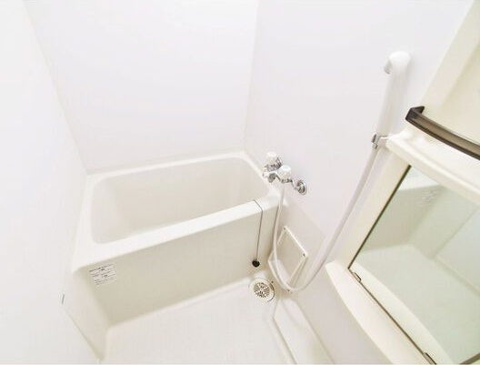 レジデンス名古屋千代田の浴室