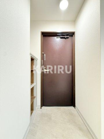 シャンボール今里Ⅱ番館の玄関