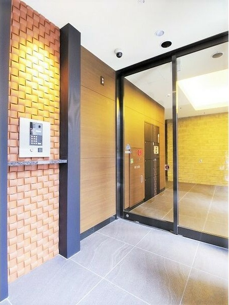 ロータス本陣通のエントランス