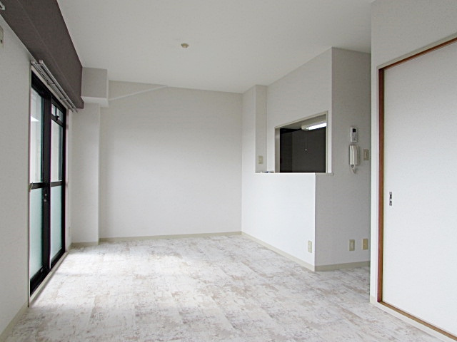 グランプレジールの居間・リビング