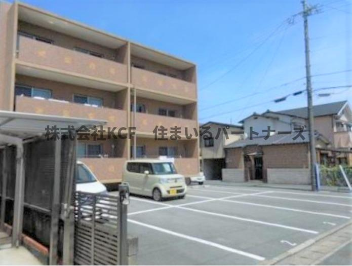 Lino24の駐車場