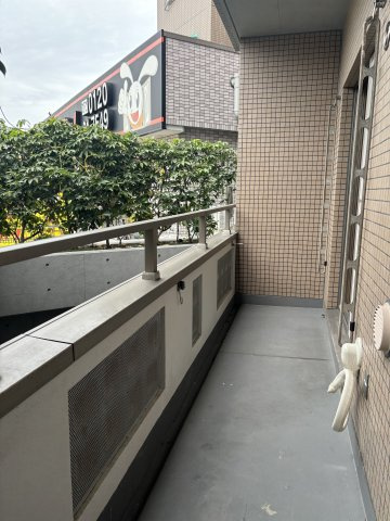 【バルコニー】