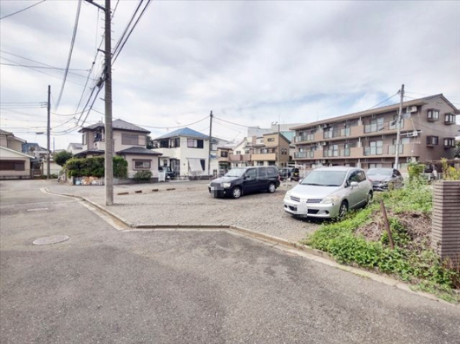 【前面道路含む現地写真】 | 狭山市広瀬東1丁目　全2区画　B区画 | 閑静な住宅地です
