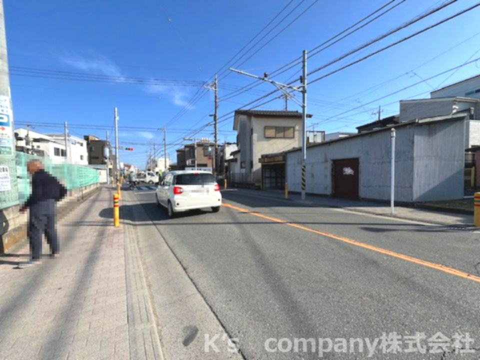 茅ヶ崎市若松町　新築戸建　2号棟の前面道路含む現地写真|前面道路♪