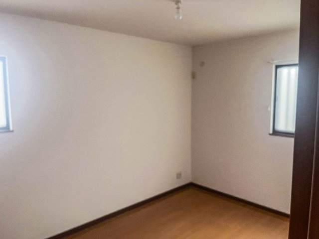 【子供部屋】 | 平野区平野宮町２丁目　戸建 | 洋室　約６．０帖