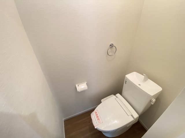 『八王子市新築戸建て』八王子市清川町4-1【仲介手数料無料】　５期のトイレ|～仲介手数料無料☆八王子ひなた不動産～　八王子市清川町　新築戸建て