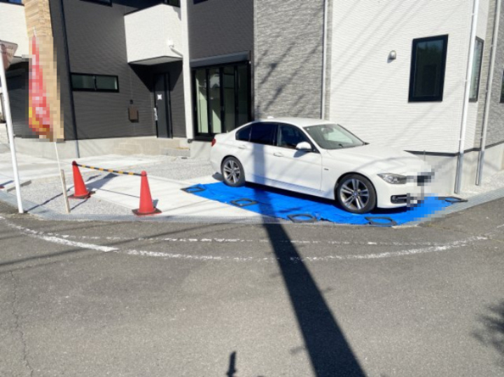 『八王子市新築戸建て』八王子市清川町4-1【仲介手数料無料】　５期の駐車場|～仲介手数料無料☆八王子ひなた不動産～　八王子市清川町　新築戸建て