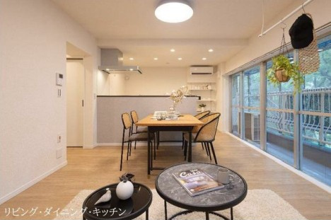 【居間・リビング】