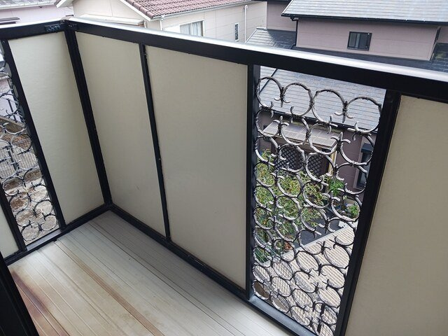 【バルコニー】