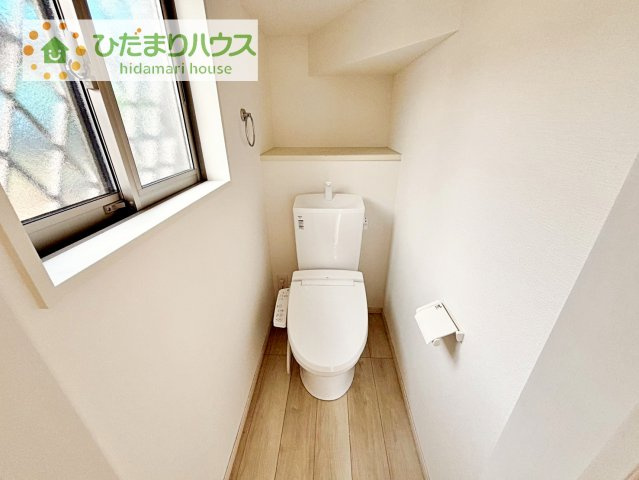 【トイレ】 | つくばみらい市伊奈東　中古戸建 | トイレは1F、2F共に完備！取り合いになることがありませんね(^^)/