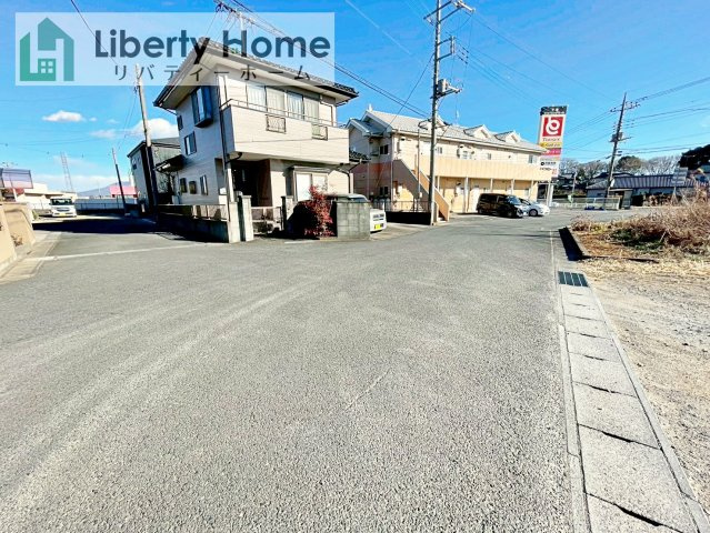 第1下妻市下妻丙　新築戸建の前面道路含む現地写真