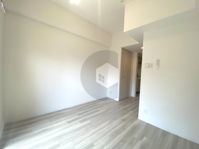 インザライフ大阪EAST RESIDENCEの寝室