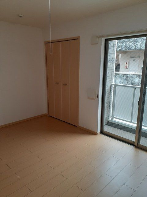 サニーハウスの洋室