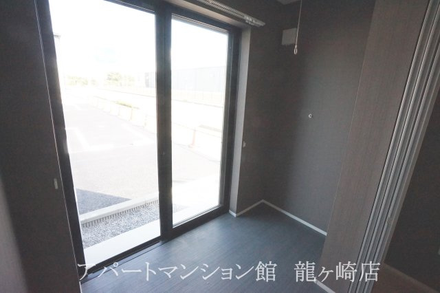 irie life (アイリーライフ）のバルコニー|インナーテラス