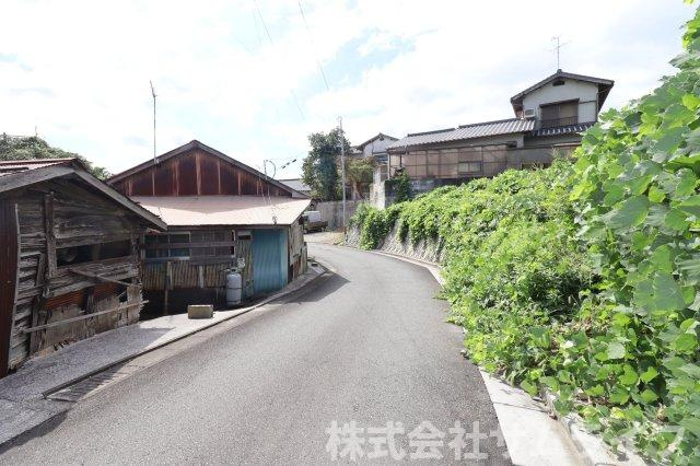 【前面道路含む現地写真】 | 赤坂　83坪更地