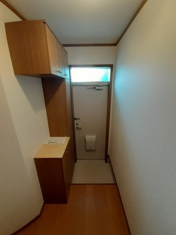 クレストール２１の玄関|きれいな玄関です