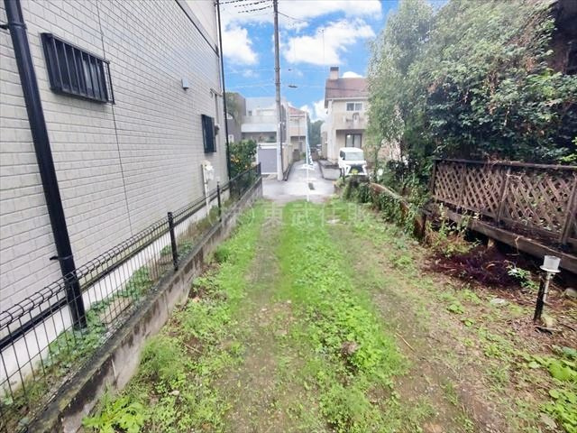 【外観】 | 鶴ヶ島市柳戸町 | 前面道路6.1m公道に３ｍ接道