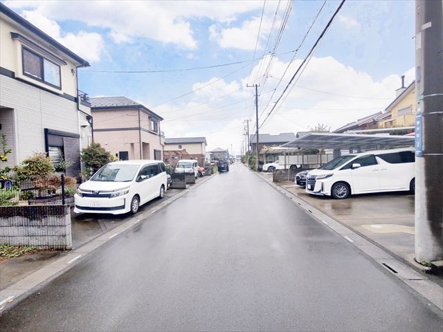 【前面道路含む現地写真】 | 鶴ヶ島市柳戸町 | 閑静な住宅地です