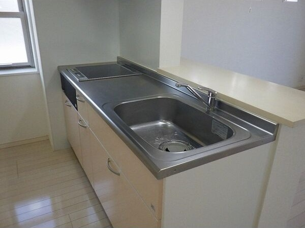 プレミアコート星ヶ丘のキッチン