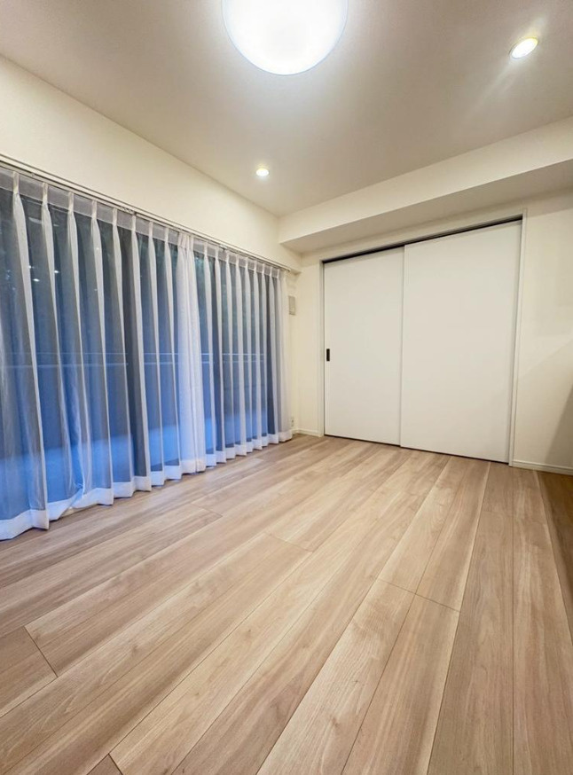 キャッスルマンション横浜三春台【仲介手数料無料】の洋室